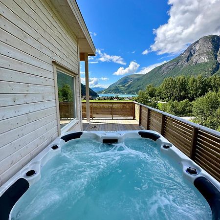 Loen Panorama Apartment Stryn Luaran gambar