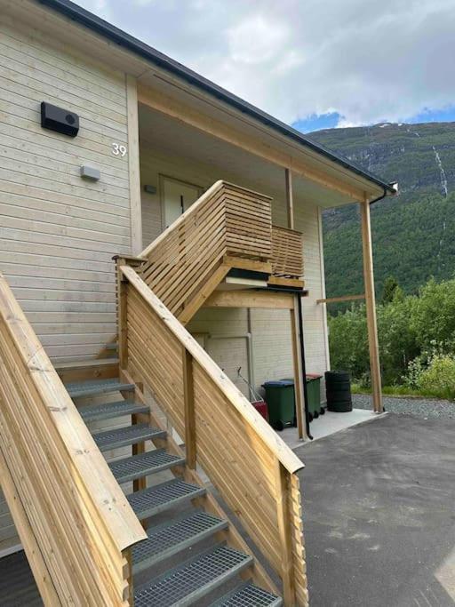 Loen Panorama Apartment Stryn Luaran gambar