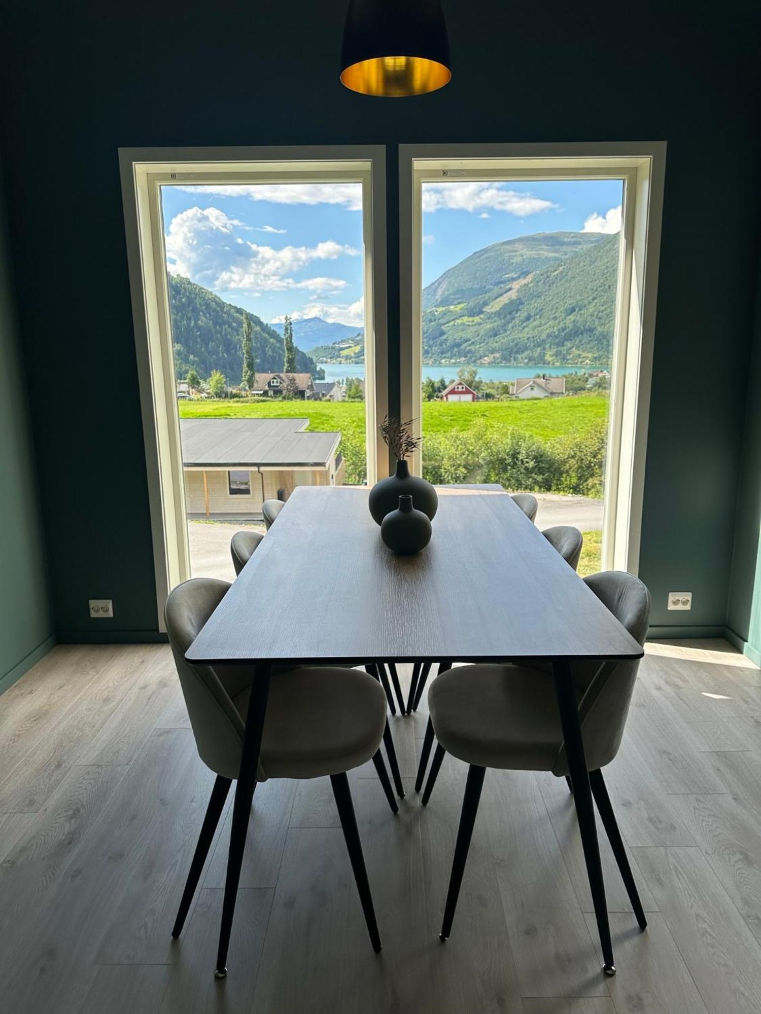 Loen Panorama Apartment Stryn Luaran gambar